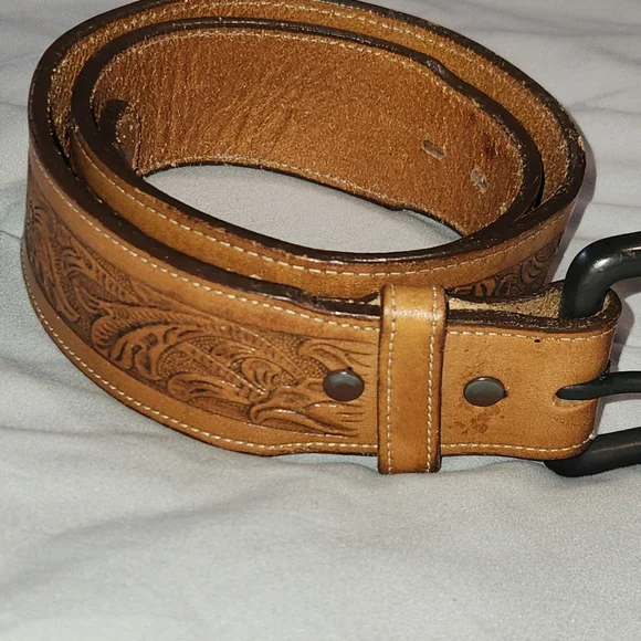 Justin Boots | Accessories | Justin Womens Floral Tooled  display picture 1